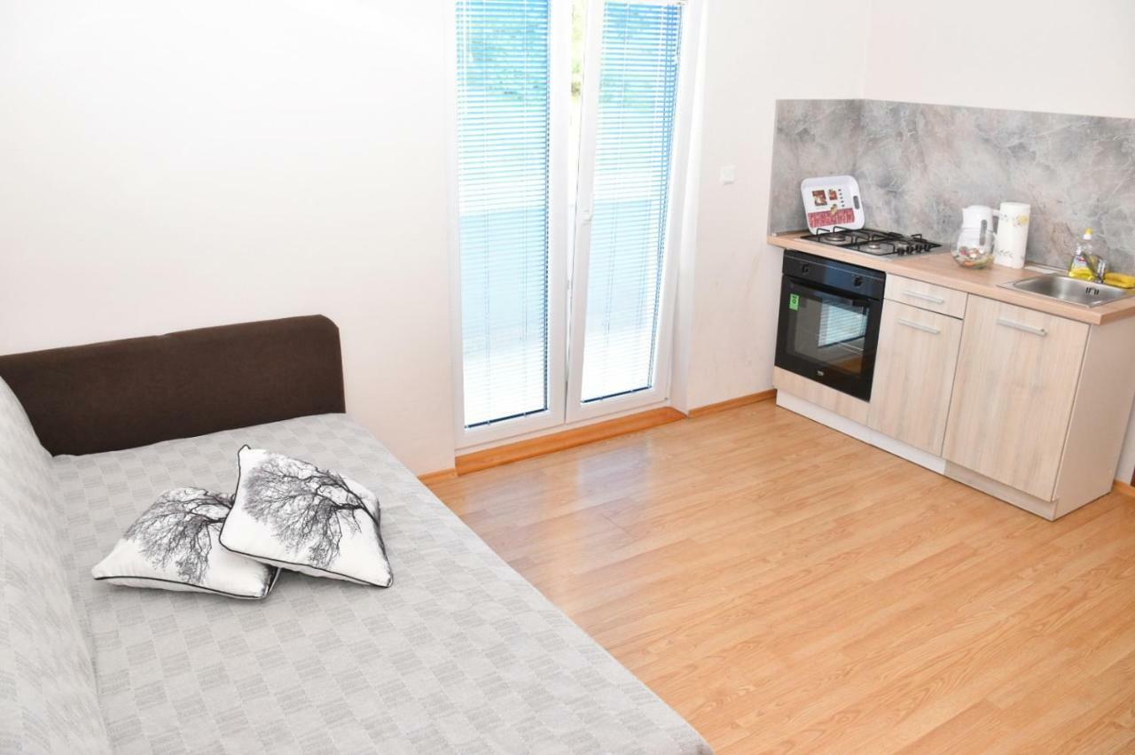 Apartmani Niko 1 Radovin Eksteriør bilde
